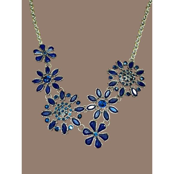Bib Blue Floral Flowers Statement Necklace Art Deco Design Lobster  Adjustable - Picture 1 of 14